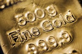 أسعار الذهب تصل لمستوى قياسي بعد تصريحات الفيدرالي الحذرة