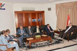 رئيس الوزراء يؤكد حرص قيادة الدولة على تعزيز الأدوار المهمة للقطاع الخاص