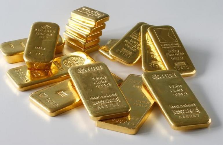 الذهب عالميًا: التحرك عرضيًا سيد الموقف، هل ينقذه الفيدرالي أم يدمره؟