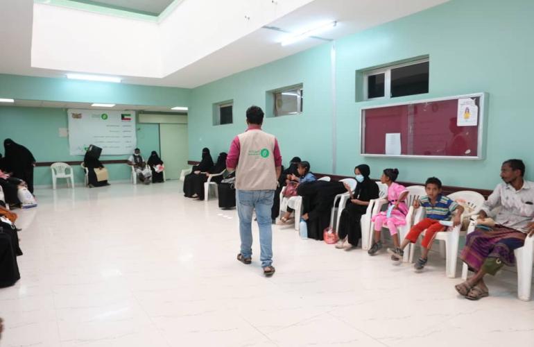 العون المباشر تبدأ بتنفيذ مخيم اليمن الطبي الجراحي المجاني بالمنصورة في عدن