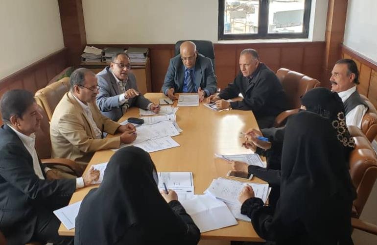 تشكيل فريق مصغر لدراسة مسودة قانون تنظيم التجارة الإلكترونية 