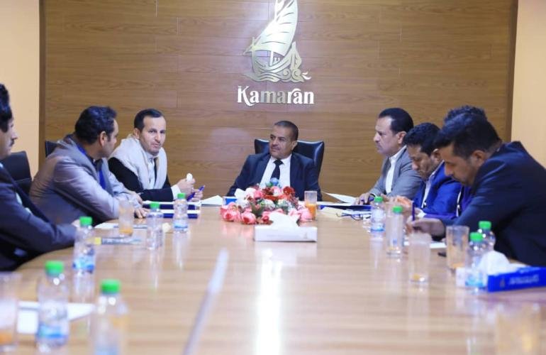 وزير الصناعة يدشن النزول الميداني للمؤسسات والهيئات التابعة للوزارة 