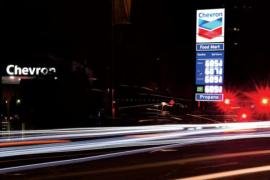 الفائدة والتضخم أكبر مهددات الاقتصاد العالمي