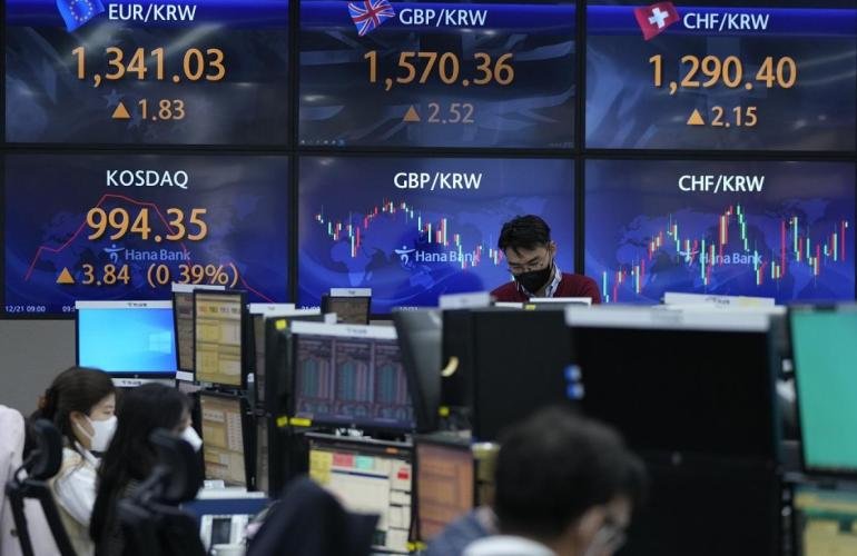 هل سيكون 2022 عام التحول في سياسات البنوك المركزية؟