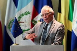 مصادر: الاتحاد الأوروبي يعدل خطة حظر النفط الروسي لكسب تأييد الدول المترددة