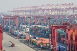 ارتفاع صادرات الصين متجاوزة توقعات المحللين في أسرع وتيرة