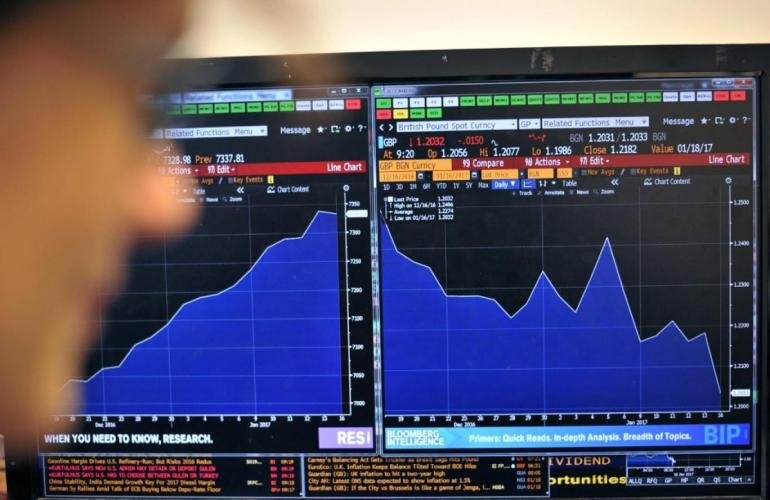 لماذا خرجت الاستثمارات من بريطانيا للشهر الـ20 على التوالي؟