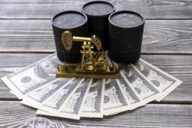 الذهب عند 2030 دولارا للأوقية.. والنفط يرتفع بأكثر من 2%