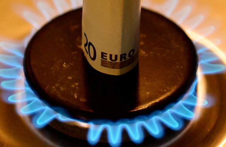 الاتحاد الأوروبي يستورد كميات قياسية من الغاز المسال من روسيا.. فمن هم كبار المشترين؟