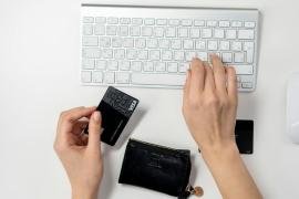 ماذا وراء تخلي بعض البنوك عن فروعها والاتجاه إلى الخدمات عبر الإنترنت؟!