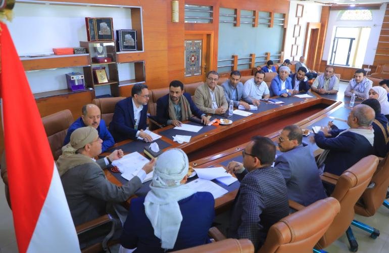 اجتماع برئاسة وزير الاقتصاد يناقش تسهيل إجراءات حصول قطاع صناعة الملابس على الإعفاءات