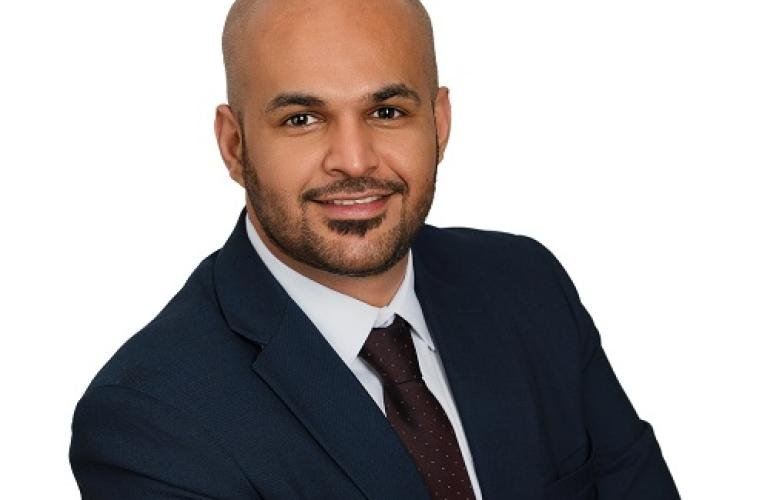 بين الوزارة والغرفة... حين يلتقي رأس الاقتصاد برأس السوق