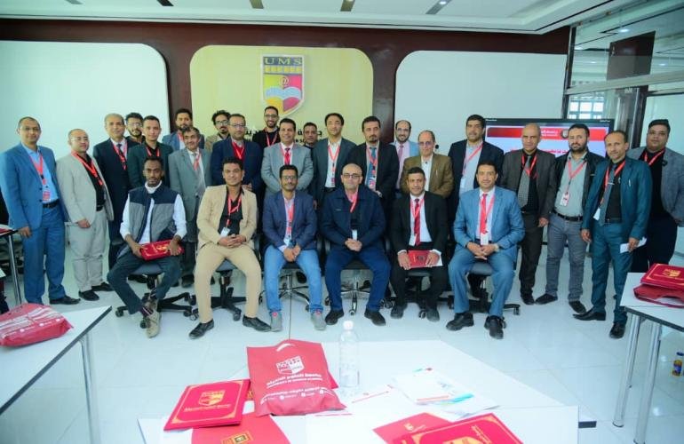 جامعة العلوم الحديثة تقود حواراً اقتصادياً واسعاً لربط التعليم بسوق العمل