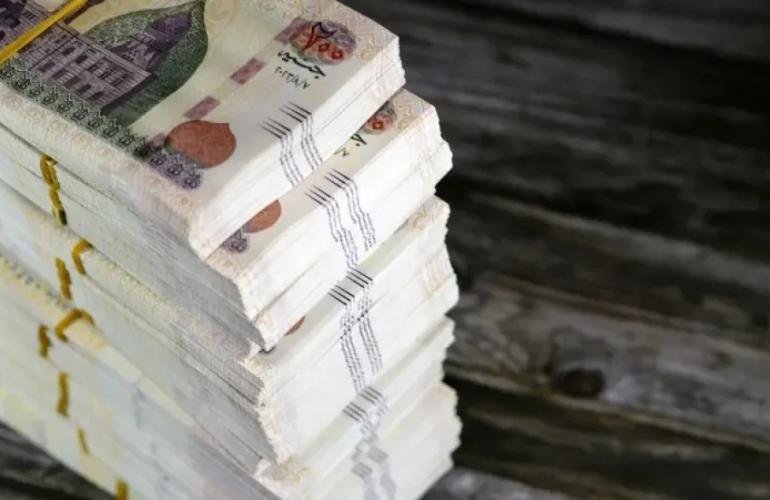 بنوك مصرية تستعد لموجة استحقاقات بتريليونات الجنيهات في يناير.. ما أبرز هذه السيناريوهات