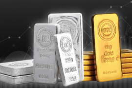 الذهب والفضة يتراجعان عن ذروة قياسية