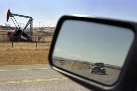 "الطاقة الدولية": لا مفر أمام بلدان الخليج من خفض إنتاجها النفطي 10 ملايين برميل يوميا