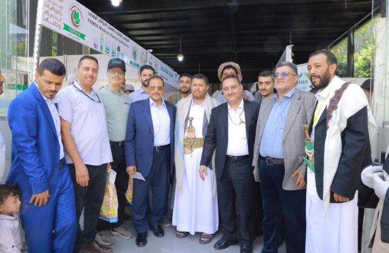 الغرفة التجارية الصناعية بأمانة العاصمة تشيد بتميز الصناعات الدوائية الوطنية القائمة على العسل اليمني وتؤكد دعمها لتطوير سلاسل القيمة