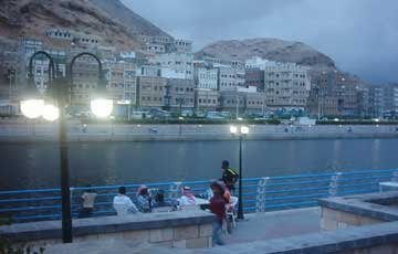 من الأرشيف