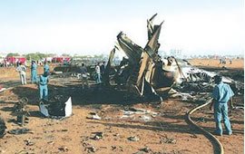 حطام طائرة شحن جوية